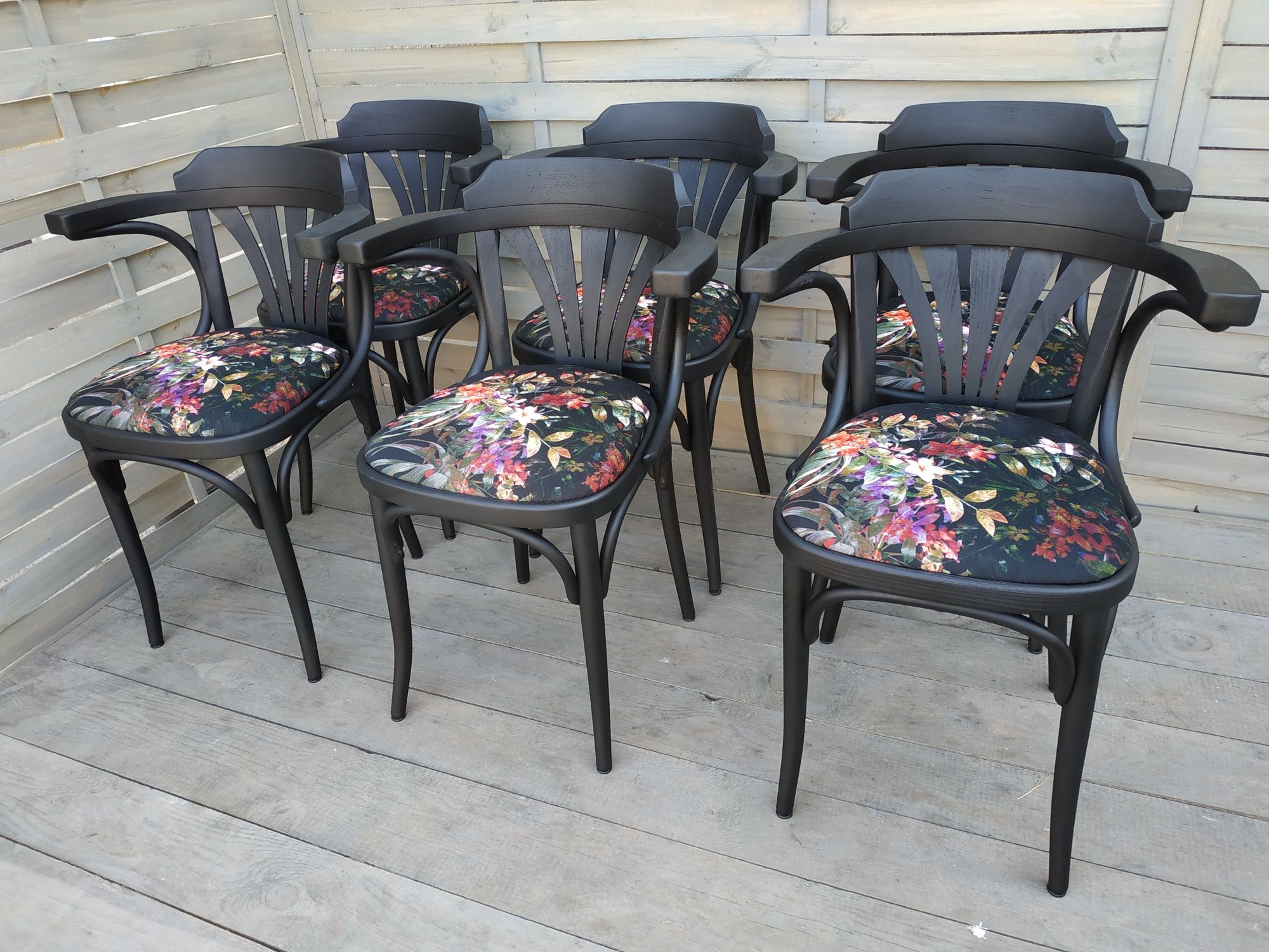 Krzesła czarne Thonet Vintage, LOFT 25szt.