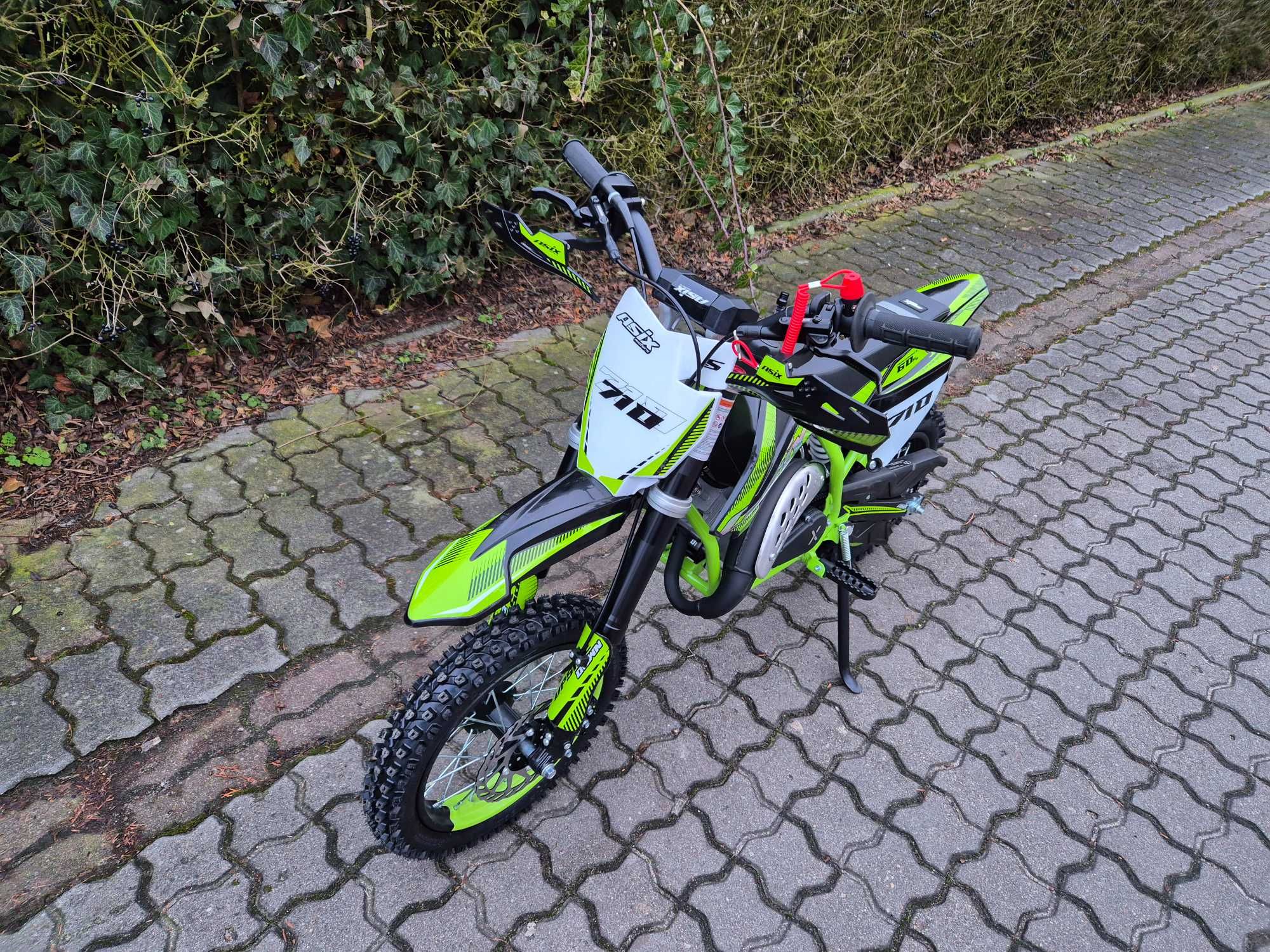 Mini cross kross ASIX 710 60ccm koła 12/10 cali
