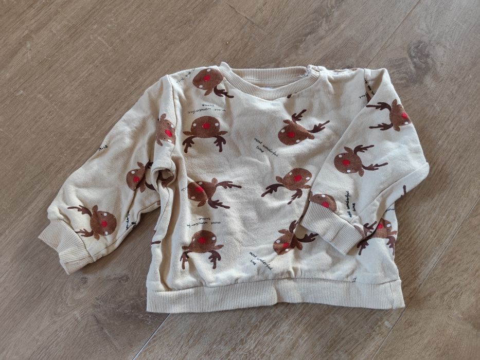 Świąteczna bluza w reniferki