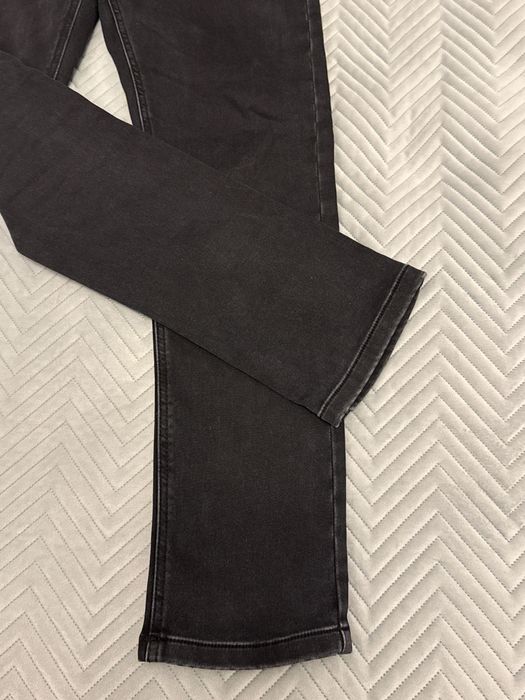 Yeansy chłopięce marki kappahl, rozmiar 158 cm.