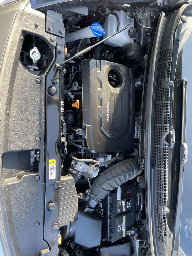 Kia Carens IV lift serwis