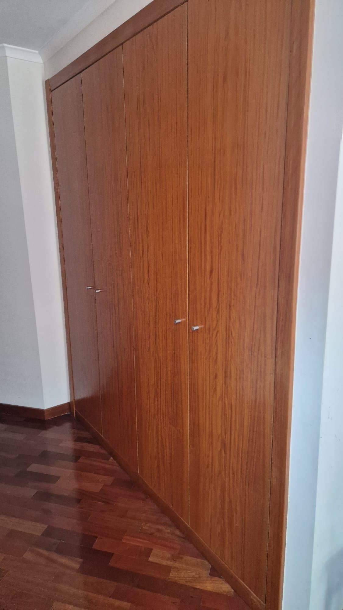 Aluga-se Quarto Amadora