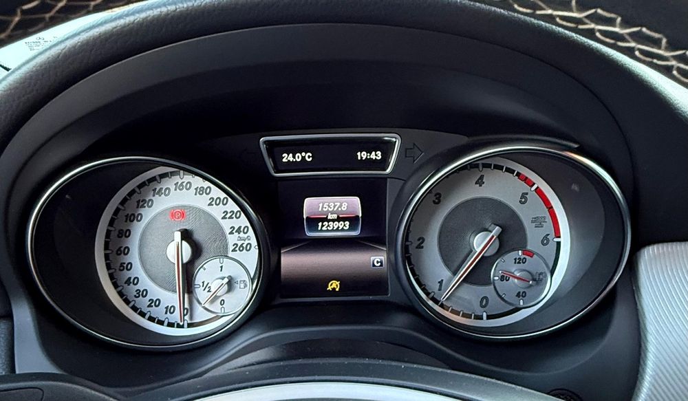 2017 Mercedes-Benz GLA 180d