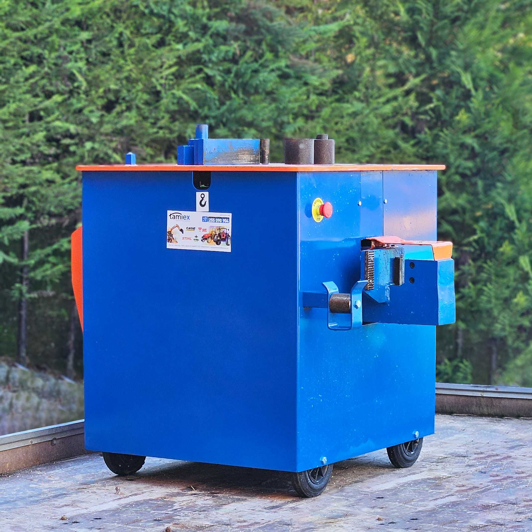 Maquina Cortar e Dobrar Ferro 30/35