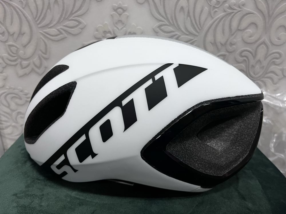 Kask rowerowy cadence plus Scott rozmiar L 59-61 system mips nowy