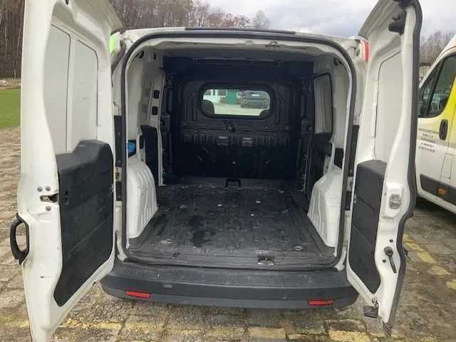 Fiat Doblo l1h1 Klima Salon Polska 1 wł. rok 2013 dobra kondycja