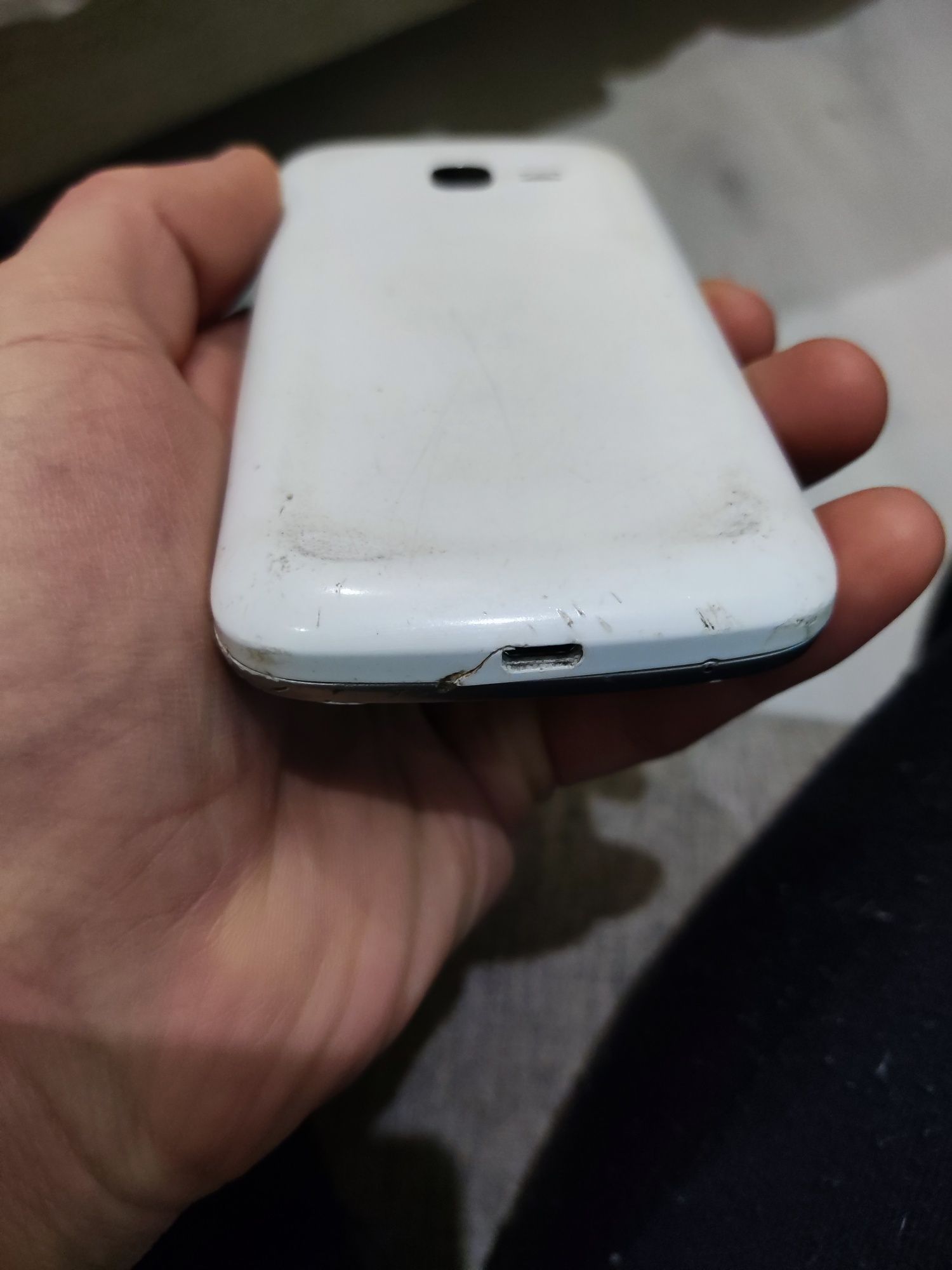 Samsung GT-S7262 без батареї