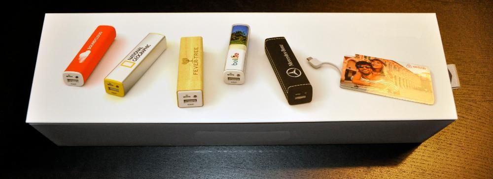 Expositor Pen Drive + PowerBanks