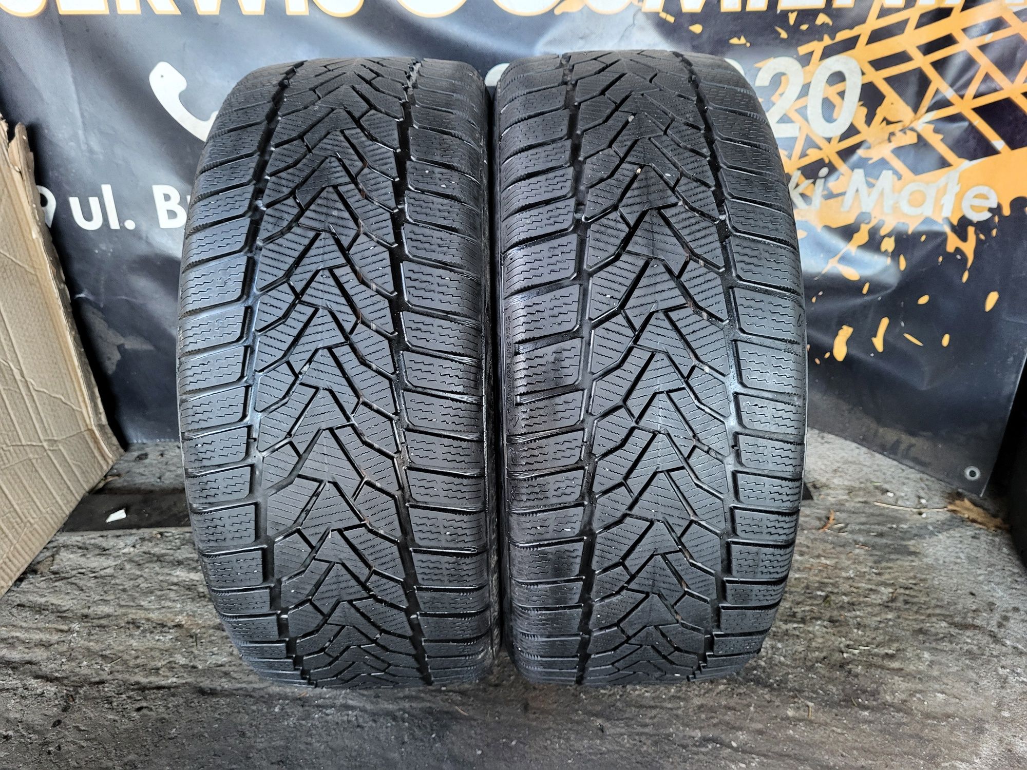Opony zimowe 225/45/17 Uniroyal 21rok 6mm
