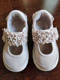 Sandálias de menina Zara