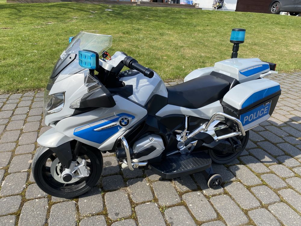 BMW motocykl policyjny, elektryczny