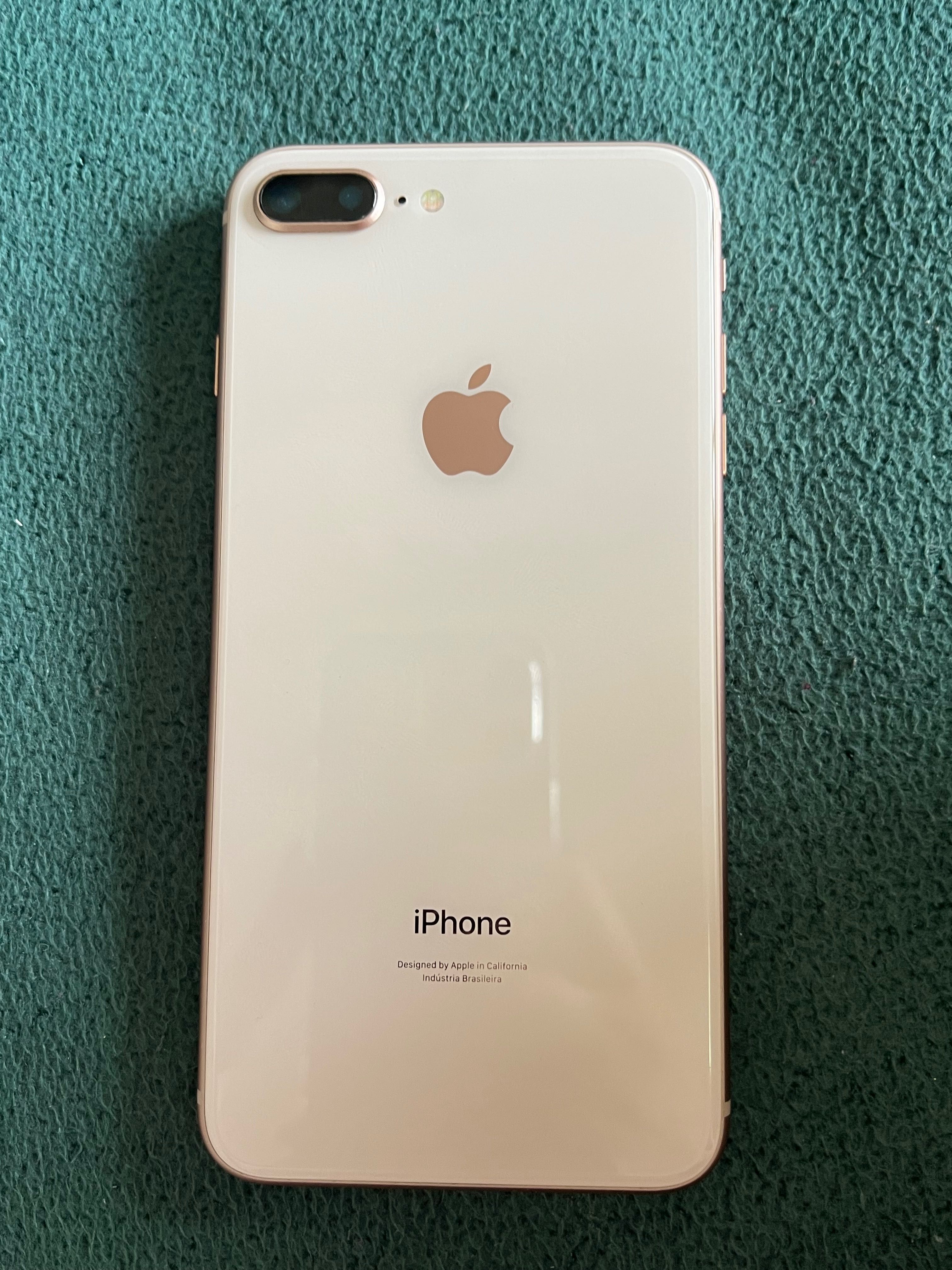 iPhone 8 Plus zerado