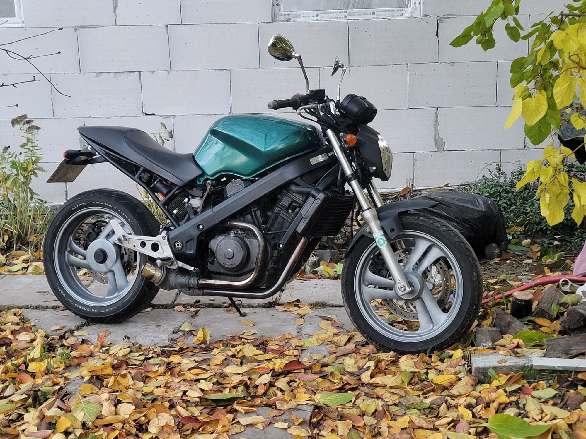honda ntv 650 custom