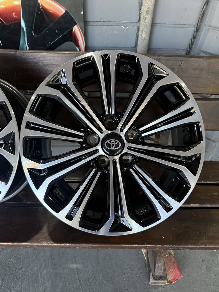 99 Оригинальные литые диски Toyota Corolla 5/114,3 R17 cms-1029/7