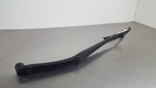 Haste / braço de escova limpa vidros frente direita NISSAN Qashqai II