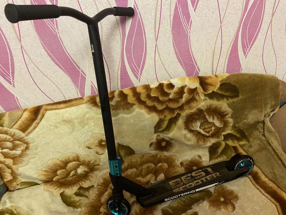 Самокат трюковий Best