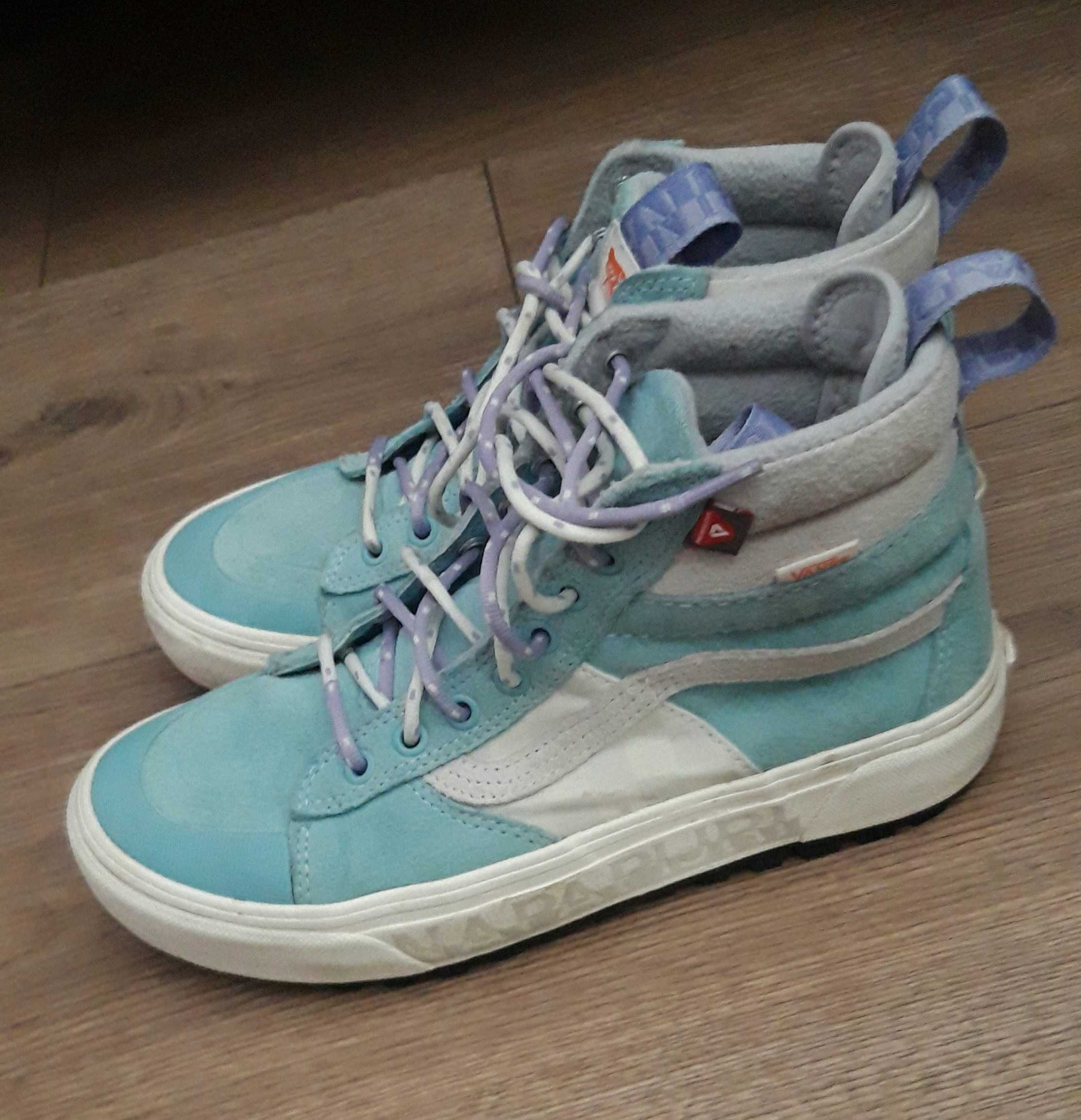Buty damskie vans × napapijri