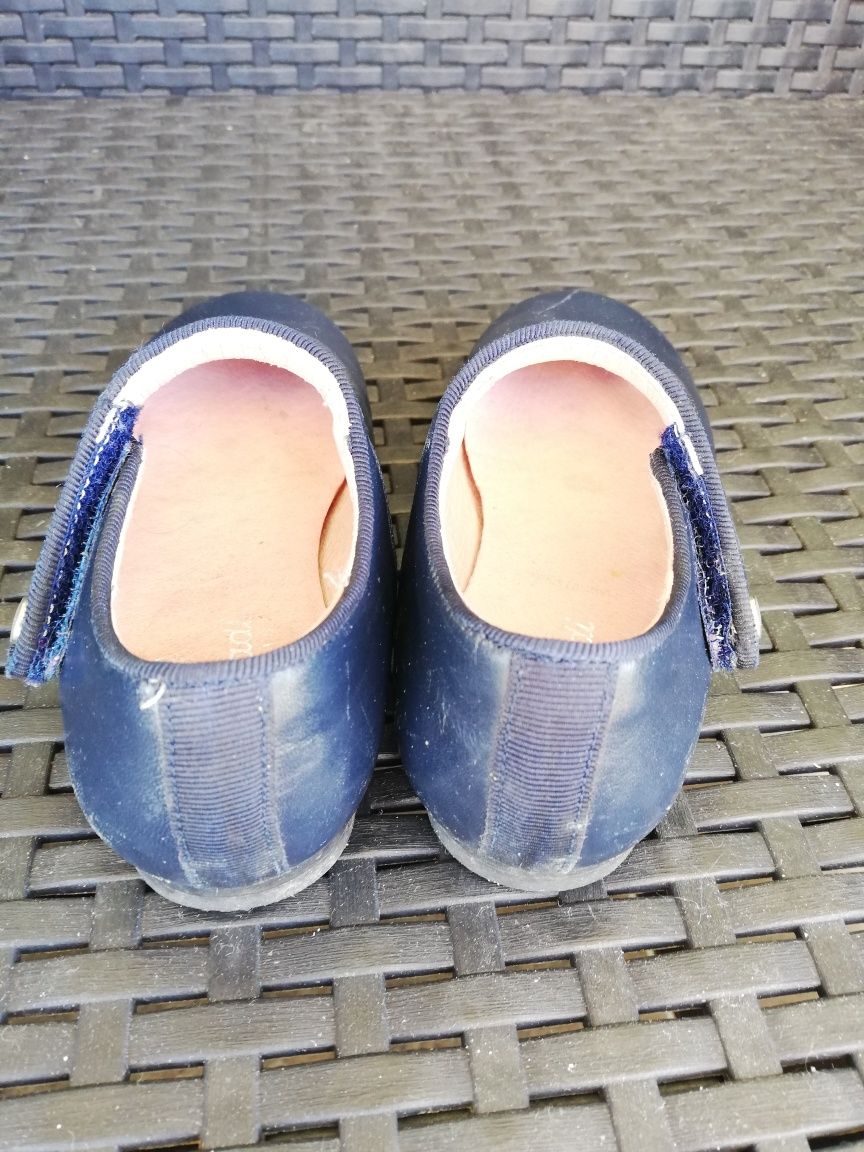 Sapatos de menina da Jacadi T25