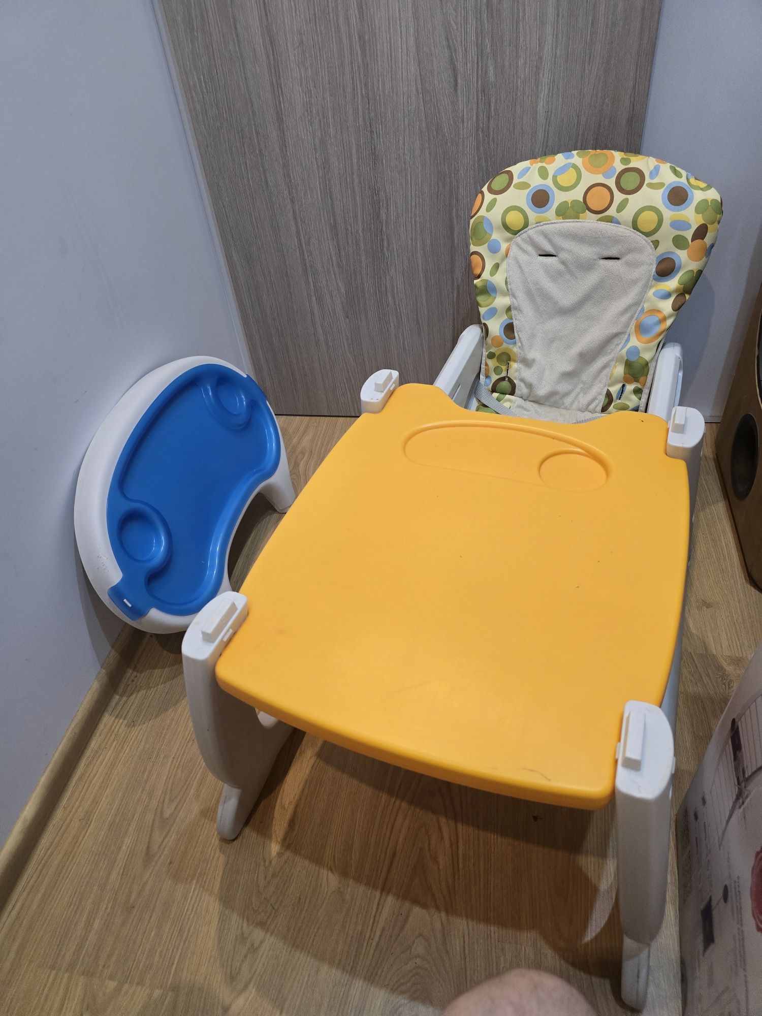 Krzesełko do karmienia dziecka 3 w 1 Mamakids