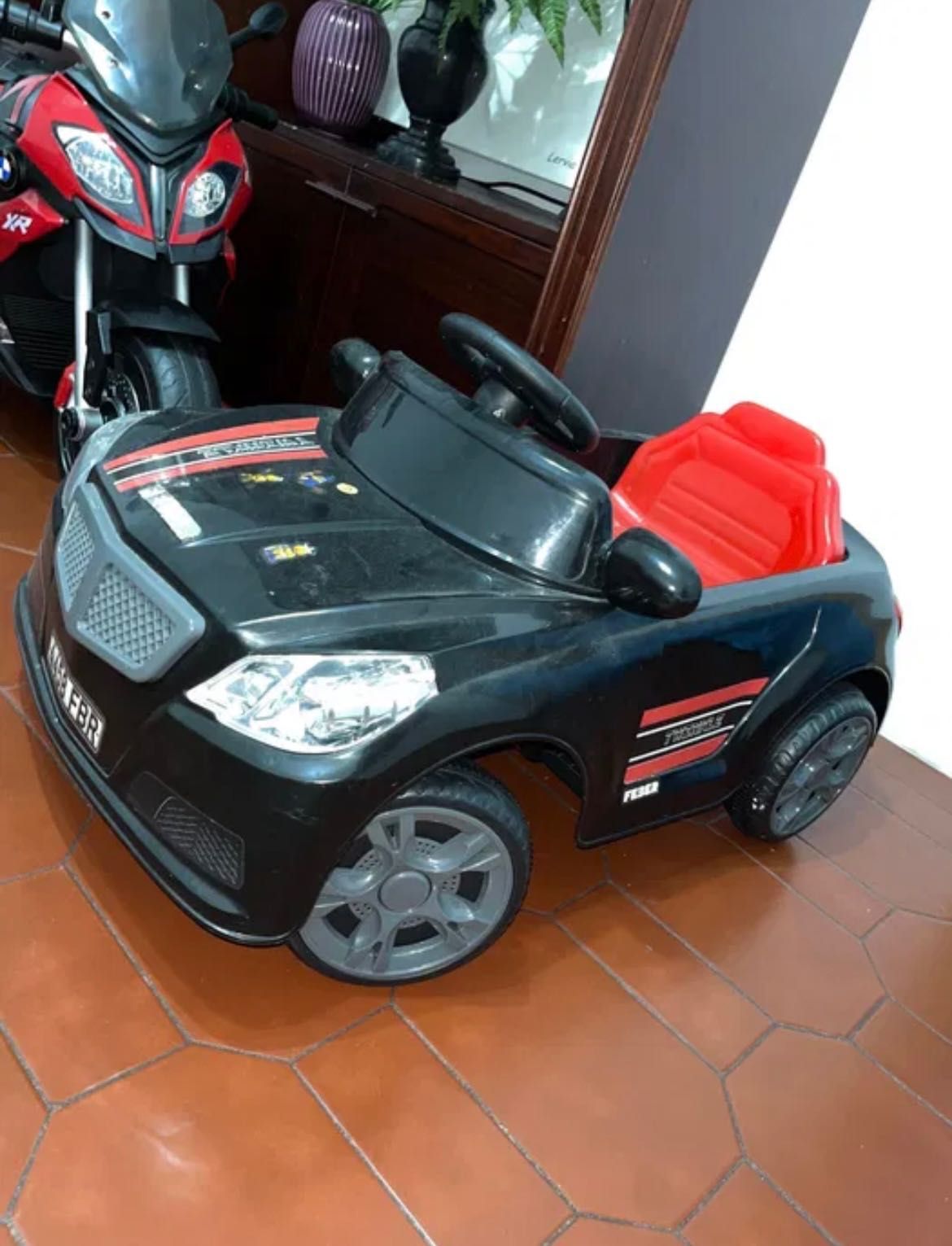 Vendo Conjunto Junior!Mota Elétrica Bmw e Carro elétrico