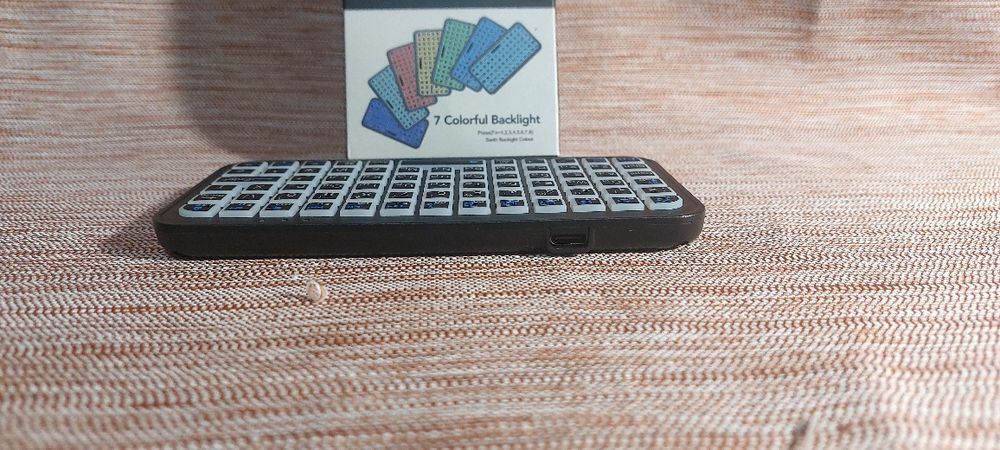 Міні клавіатура М7 з підсвіткою 7 кольорів