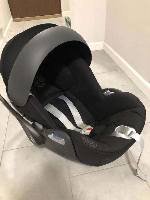 Fotelik z baza 360 cybex cloud Z i size