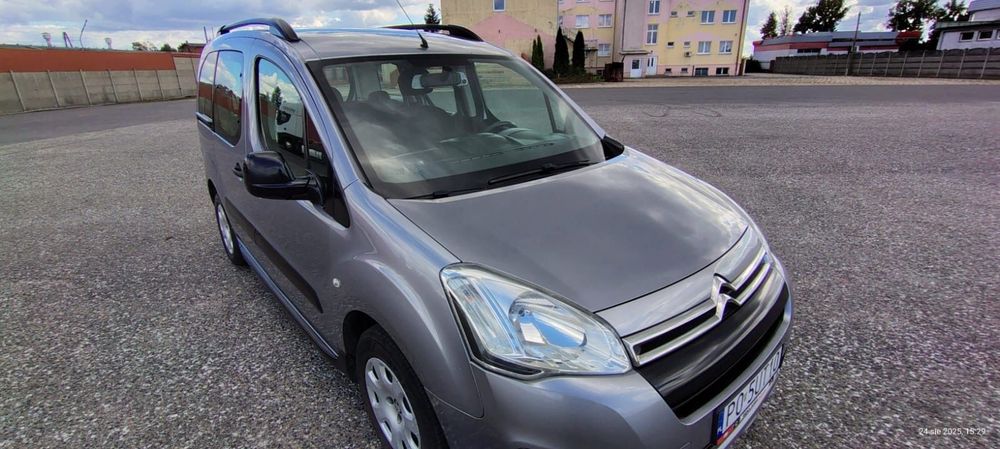 Citroën Berlingo Citroen Berlingo - Polski salon