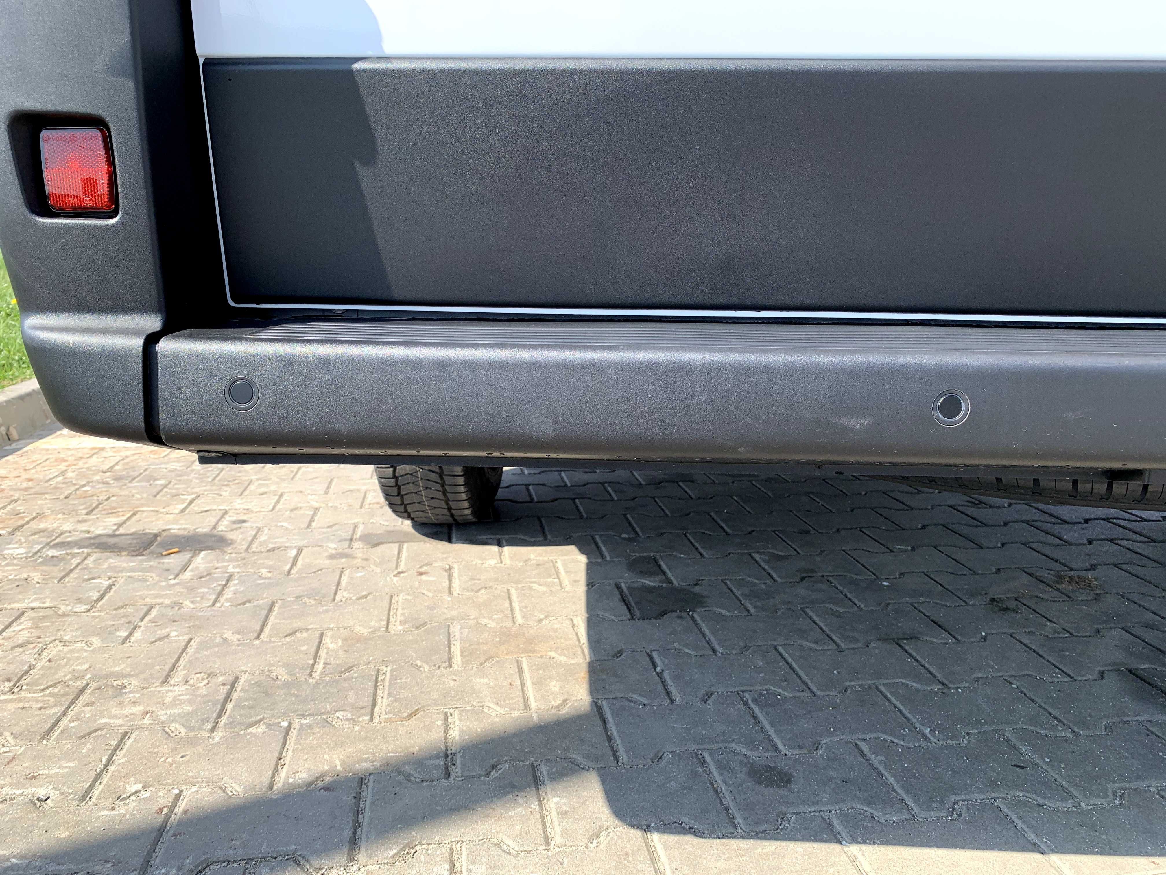 Wynajem Busa Dostawczego. Wynajem duży blaszak dostawczak Ducato 4m
