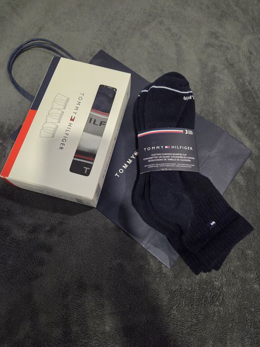 Zestaw bokserki + skarpetki  tommy hilfiger