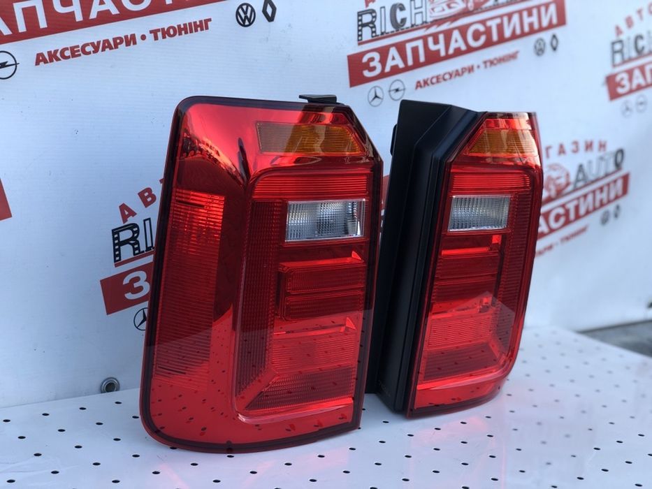 Фара фонарь стоп задний ляда VW Caddy IV 2016- ORIGINAL