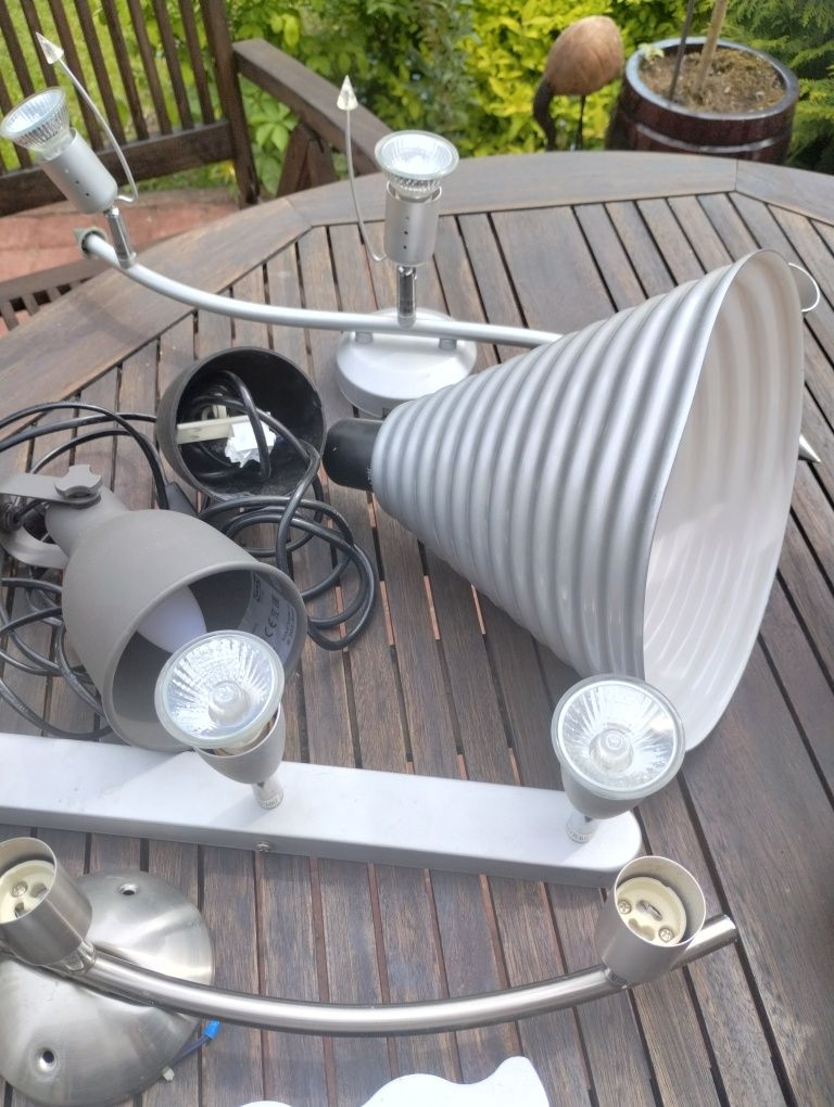 Zestaw lamp  skrzynka na klucze metal