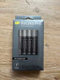 GP ReCyko Pro P461 + 4 akumulatory AA