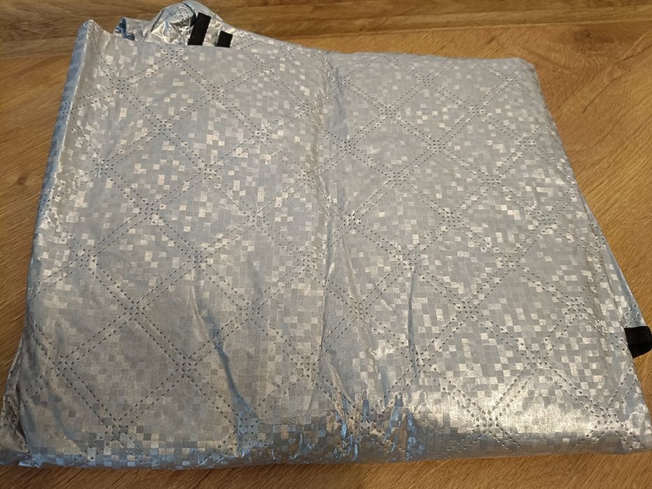 Mata ochronna na samochód 230x145 cm