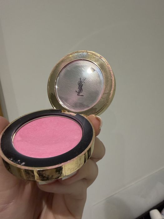 Roz do policzkow YSL