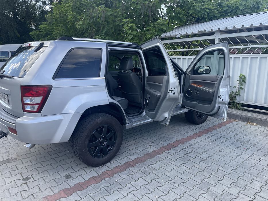 Jeep Grand Cherokee OVERLAND