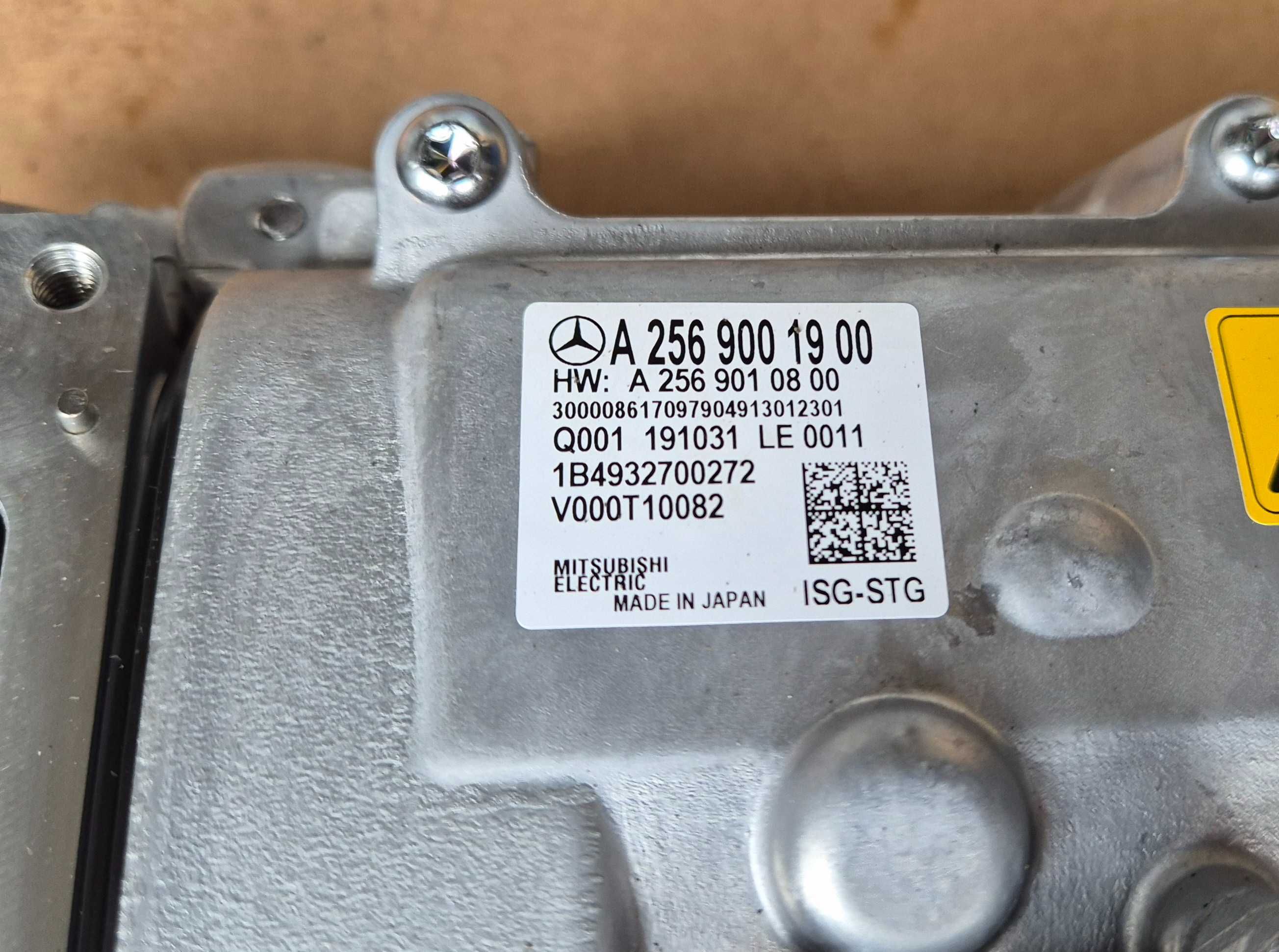 MERCEDES-BENZ Inwerter Konwerter Hybryda A25‍690‍019‍00