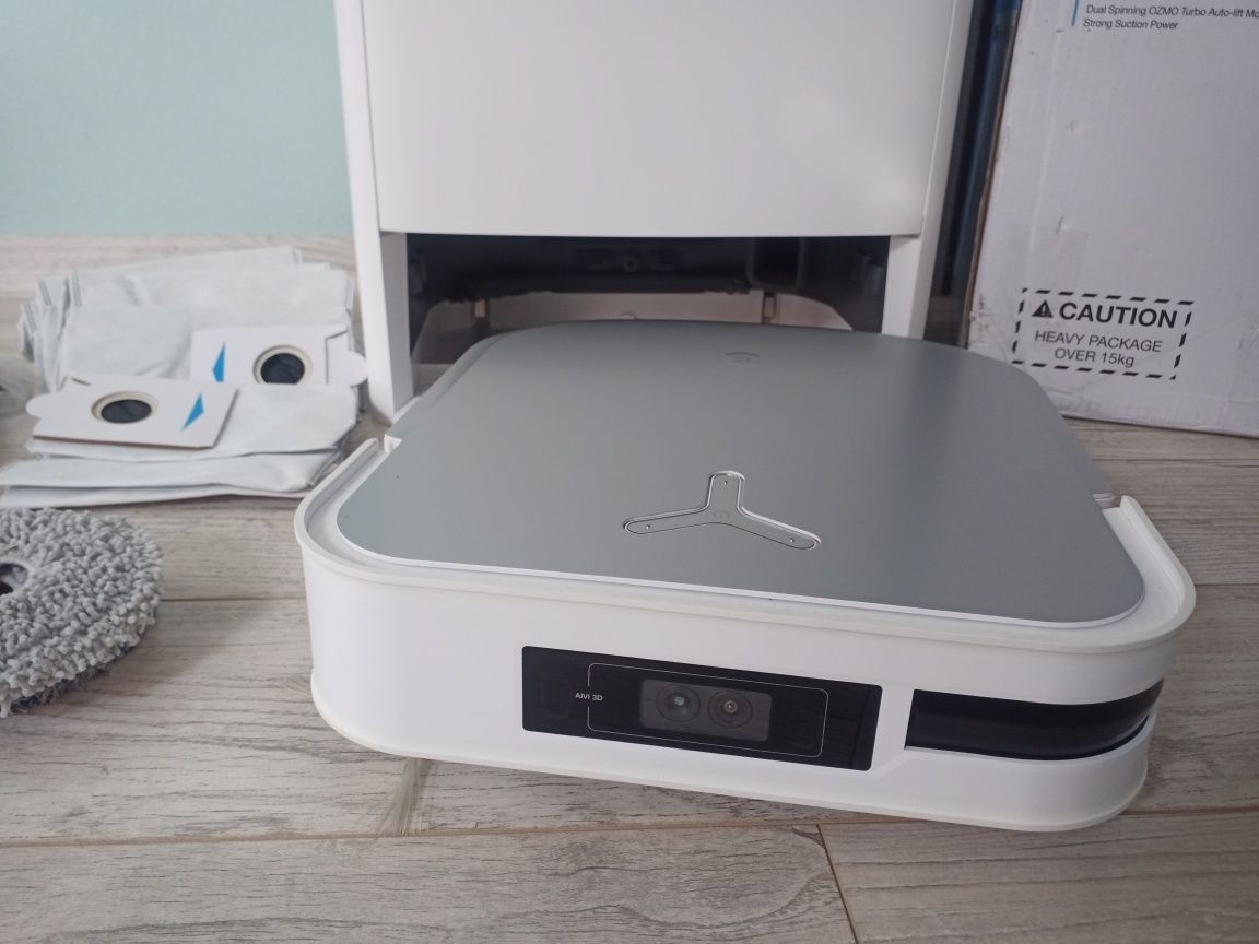 robot odkurzacz automatyczny ecovacs deebot X2 omni