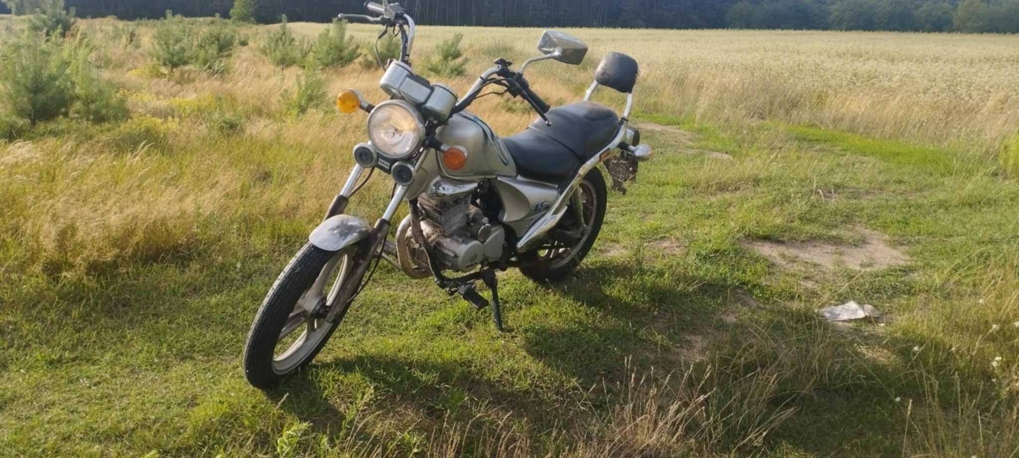 Motro Daelmi V125 - Rocznik 2001