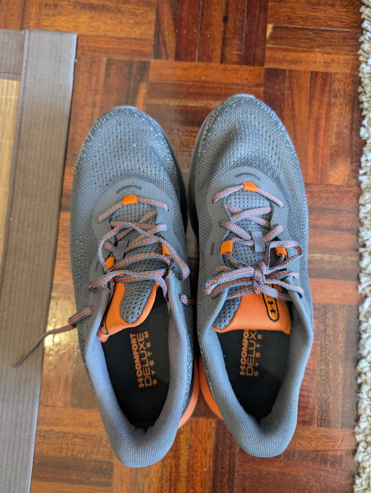 Ténis Under Armour HOVR Turbulence 2 (44.5) - Novos!