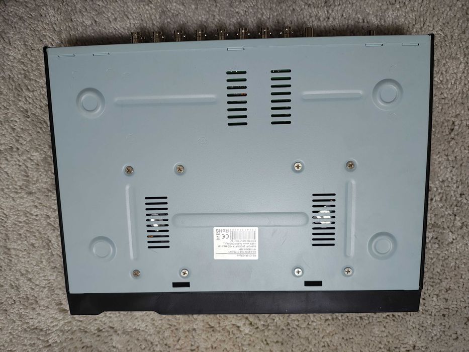 hybrydowy rejestrator na 16 kamer