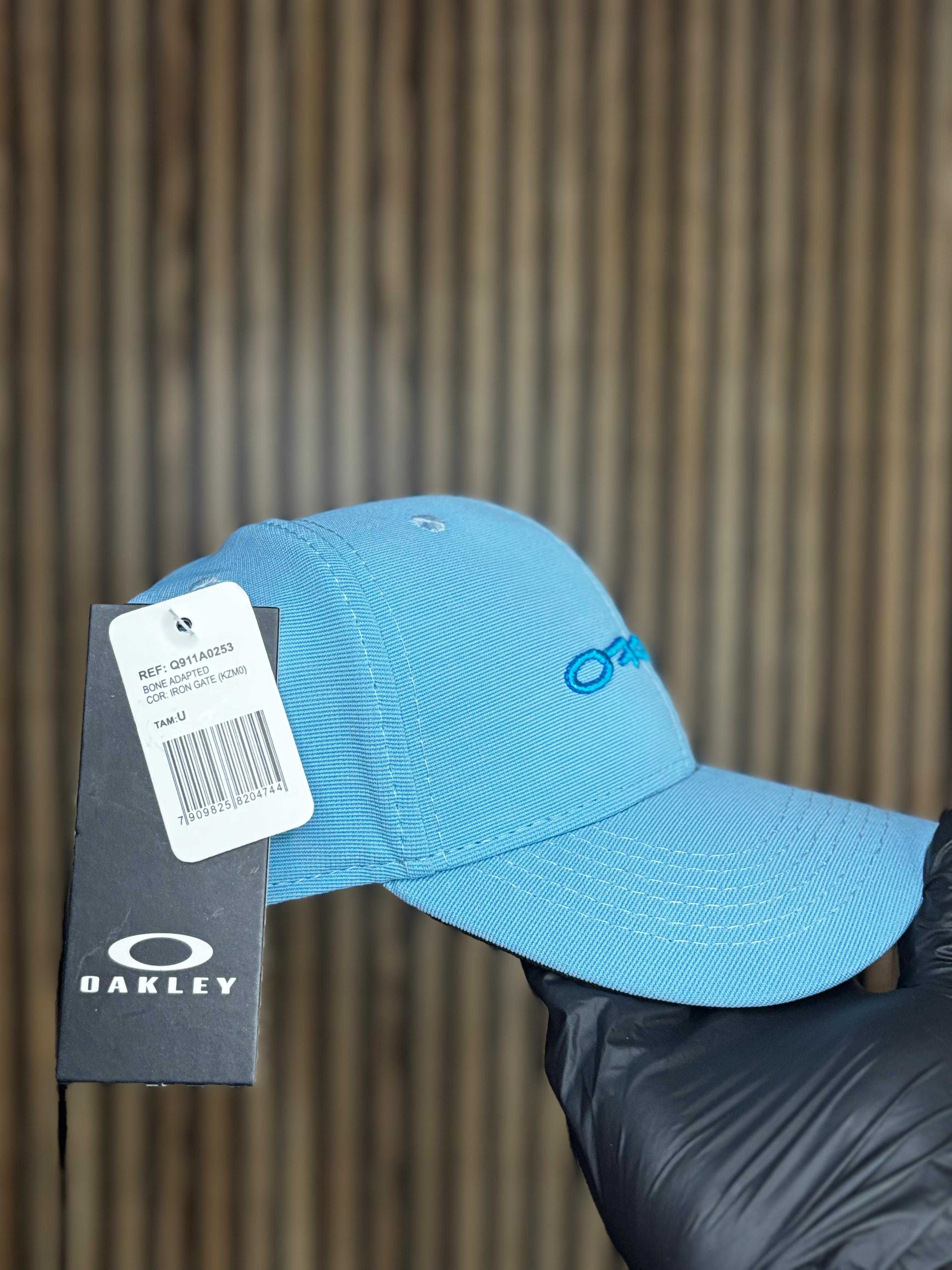 Boné Oakley Aba Curva azul marinho - 1º Linha
