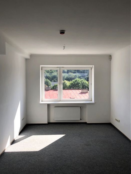 Продаж бізнес центру 4200м, 1-8пов., вул. Личаківська / Б.Котика 7