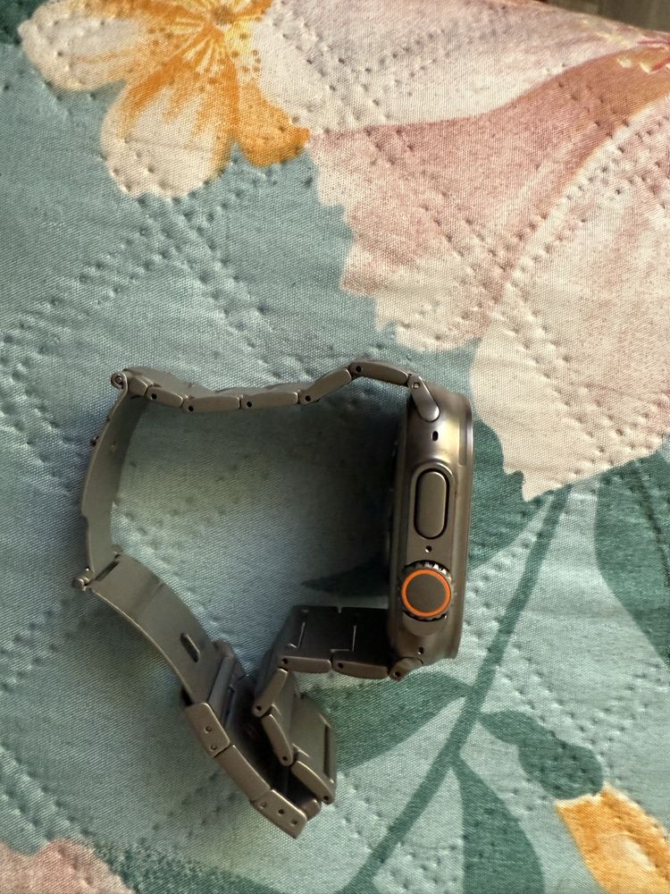 Apple Watch Ultra 2 - igual a novo (fatura de Dezembro 2024)