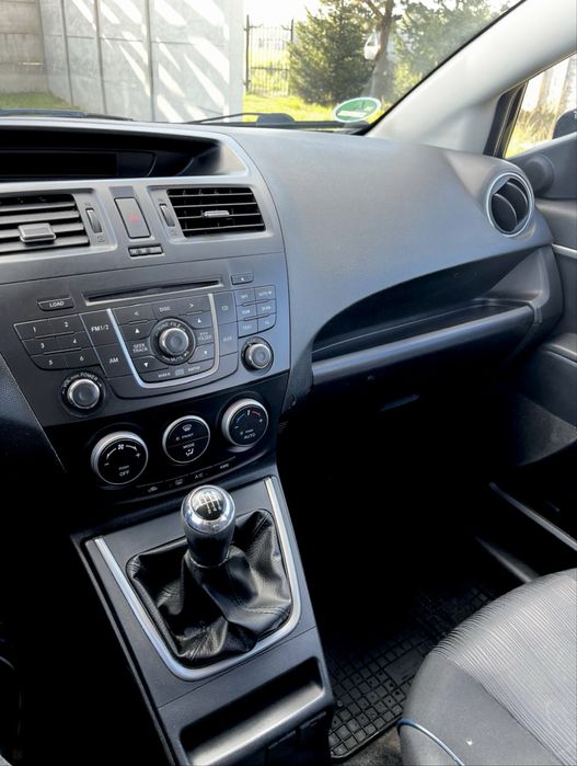 Piekna Mazda 5 7 osobowa