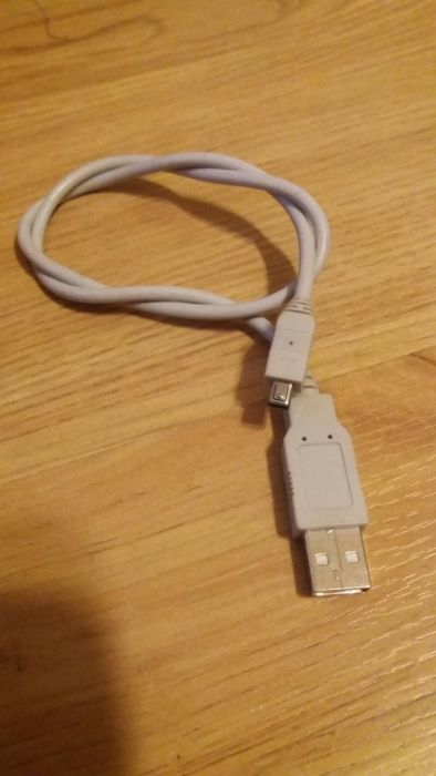 Cabo USB A - Mini USB (4 pinos)