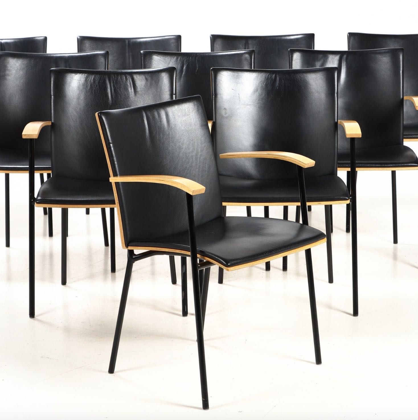 Krzesła skórzane  Lammhults model Virtus | zestaw 10 sztuk | Szwecja