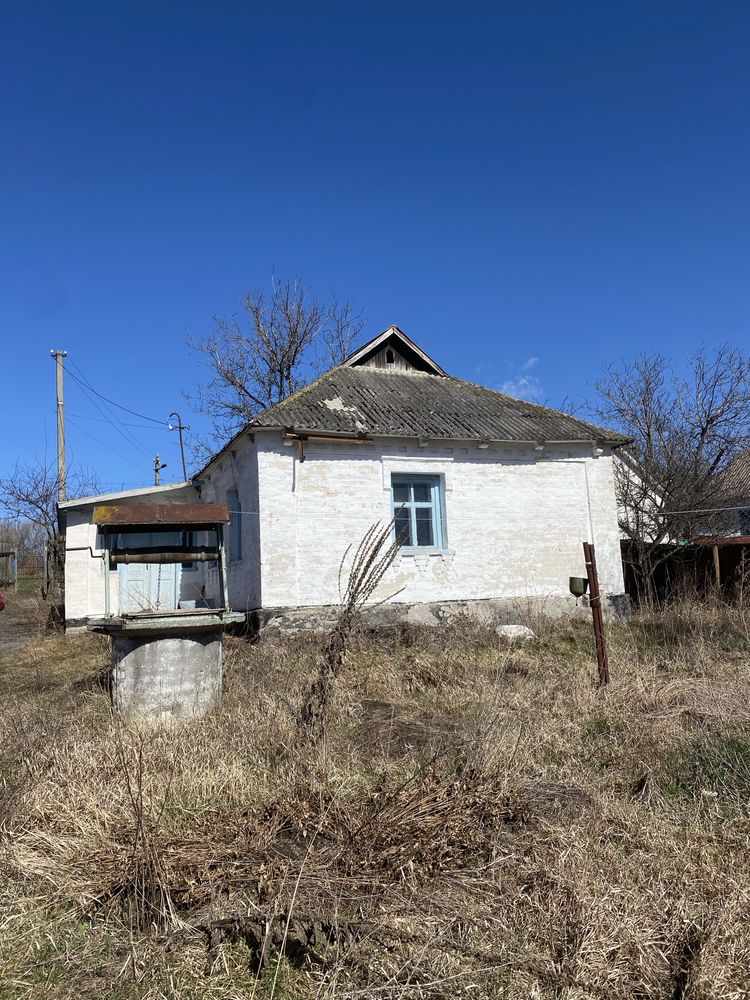 Продаж будинку с. Фастівка біля лісу