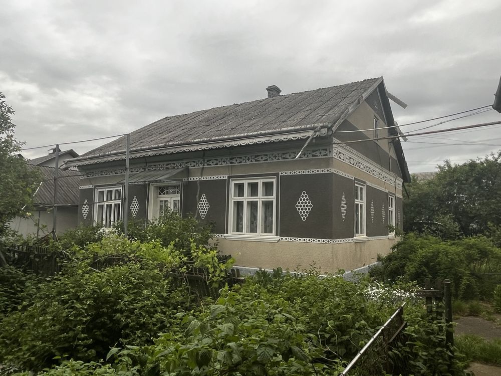 2 будинки земляна ділянка та гараж власник Чернівці