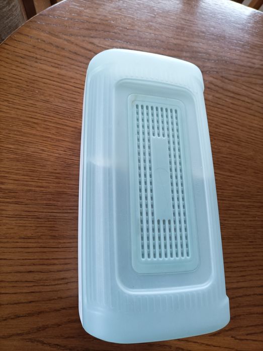 Chlebak Tupperware na chleb tostowy stan bdb.