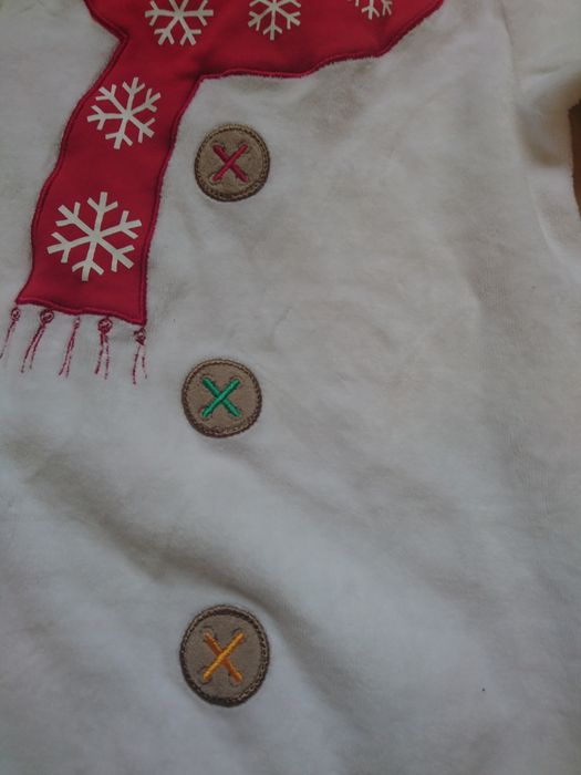 Новорічний чоловічок George на 6-9 місяців.